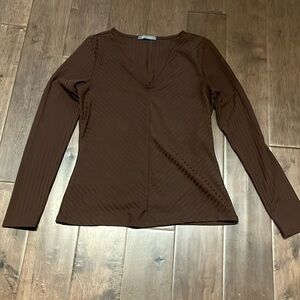 Suzy Shier women’s long sleeve v-neck fitted  blouse, brown stripe, size medium